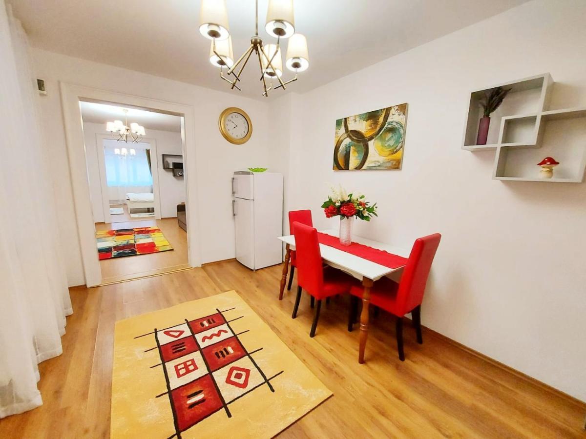 Apartament Casa Dusa - Apartament Crisstina Braszów Zewnętrze zdjęcie